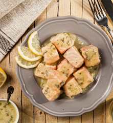 Bocconcini di salmone al vino bianco