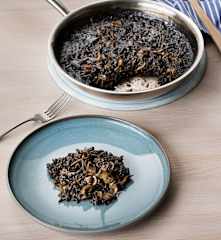 Arroz negro con calamares