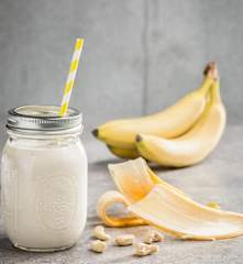 Bananen-Eiweißshake