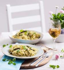 Spaghetti z sosem szparagowym (TM5, TM6)