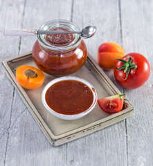Marillen-Paradeiser-Ketchup