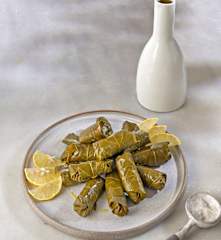 Ντολμαδάκια γιαλαντζί