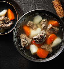 牛腱胡萝卜山药汤