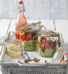 Mangoldspätzle mit geschmorten Paradeisern