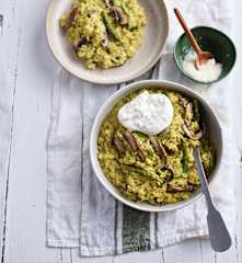 Risoto de espargos verdes, cogumelos e açafrão com burrata