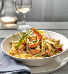 Pennette mit Safran und Crevetten