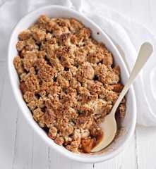 Crumble de amêndoa e pera