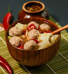 Pork Ball Soup With Cabbage