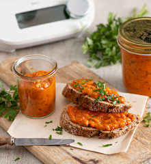 Pindżur z pieczonych papryk (w słoikach na zimę)