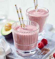 Himbeer-Avocado-Smoothie mit Kefir