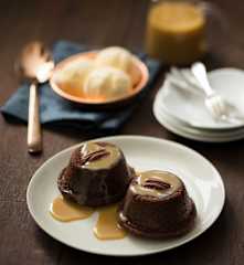 Gluten free sticky date puddings