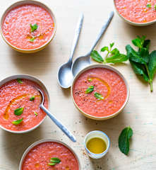 Gaspacho tomate-pastèque au balsamique