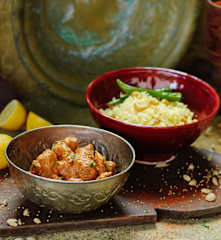 Tikka masala de frango com arroz de limão