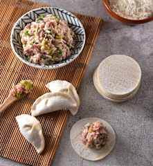 青蒜魩仔魚豬肉水餃