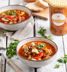 Leczo z pieczarkami (w słoikach na zimę)