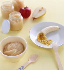 Puré de maçã, pera e banana