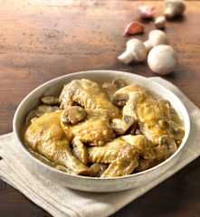 Pollo in umido ai funghi