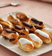 Petisús (éclairs)