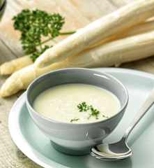 Asparagus cream soup