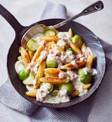 Rosenkohl-Schupfnudeln mit Schinken-Käse-Sauce