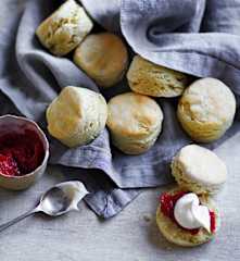 Wholegrain scones
