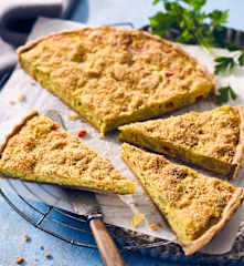 Roggentarte mit roten Linsen