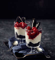 Himbeer-Crunch-Creme