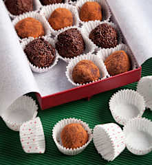 Tartufi al cioccolato fondente