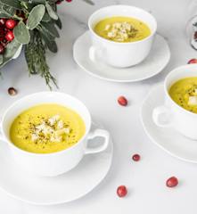 Crema de chirivía y manzana