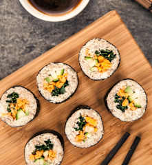 Sushi di verdure raw