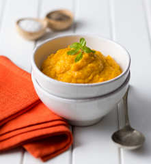 Carrot, pumpkin and ginger purée
