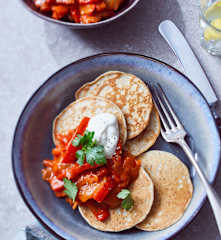 Bliny z paprykowym ragout
