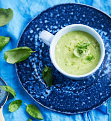 Creme de abacate e pepino