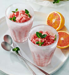 Blutorangen Granita mit Campari