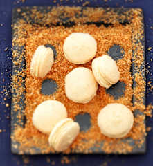 Macarons coco-chocolat blanc