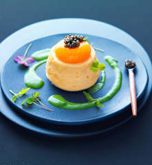 Œuf crémeux, gâteaux de saumon fumé et crème chlorophylle - Nicolas Masse