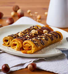 Crêpes di biscotti con crema gianduia e ricotta