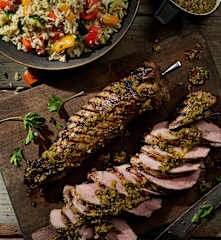 Wieprzowina chimichurri z ryżem z warzywami