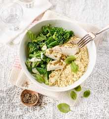 Grüne Hähnchen-Couscous-Bowl