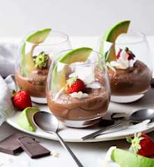 Mousse di avocado e cioccolato fondente