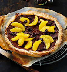 Mokka-Tarte mit Orangen