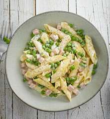 Pasta panna, piselli e prosciutto
