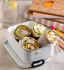 Wrapy z kurczakiem i kukurydzą