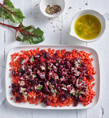 Salade de betterave, vinaigrette aux échalotes et persil