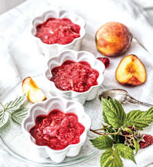 Compote de pêches et framboises