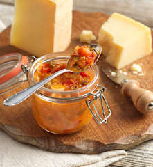 Erfrischendes Kohlrabi-Tomaten Chutney