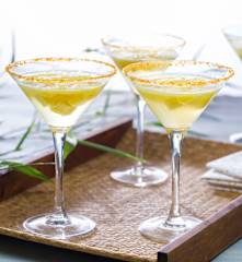 Mango martini mocktail