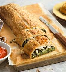 Spinatstrudel mit Erdäpfeln