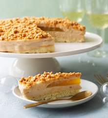 Delicia de jijona con corazón de mango