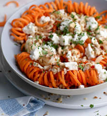 Spiralized Carrots and Apple Salad with Feta and Walnuts